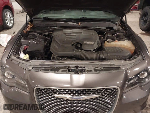 2015 Chrysler 300 with VIN 2C3CCAGG2FH892368, listed as a IAAI auction lot 41081072 with 111,892 mi miles. Bid and sale history available at carsss.com. Image 10.