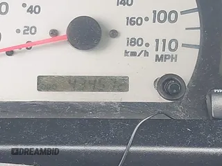 2003 Toyota Tacoma PreRunner z VIN 5TEGN92N83Z199770, wystawiony jako IAAI lot #42421500 z przebiegiem 434 572 mil mil oraz . Historia ofert i sprzedaży dostępna na DreamBid. Obrazek 15.
