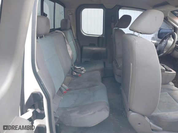 2006 Nissan Titan SE with VIN 1N6BA06A06N550698, listed as a IAAI auction lot 41388950 with 227,585 mi miles. Bid and sale history available at carsss.com. Image 8.