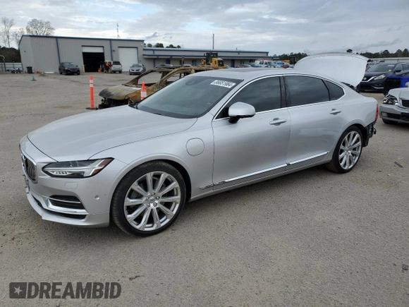 2018 Volvo S90 Inscription with VIN LVYBC0AL4JP035893, listed as a Copart auction lot 86851984 with 82,234 mi miles and Salvage Title. Bid and sale history available at carsss.com. Image 1.