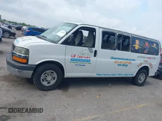 2012 Chevrolet Express Passenger 1LT с VIN 1GAZG1FG3C1154352, выставлен на аукционе IAAI как лот 42148091 с пробегом 83 464 миль миль и . История ставок и продаж доступна на DreamBid. Изображение 6.