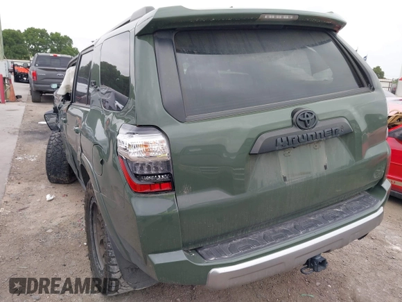 2022 Toyota 4Runner TRD Off Road Premium with VIN JTERU5JR2N5980584, listed as a IAAI auction lot 42086657 with 40,326 mi miles and . Bid and sale history available at DreamBid. Image 3.