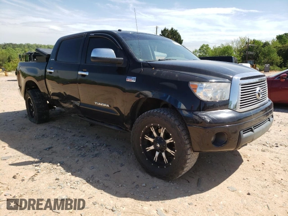 2010 Toyota Tundra Limited z VIN 5TFHW5F14AX146442, wystawiony jako Copart lot #53275735 z przebiegiem 261 468 mil mil oraz Szkoda całkowita • Salvage title. Historia ofert i sprzedaży dostępna na DreamBid. Obrazek 4.