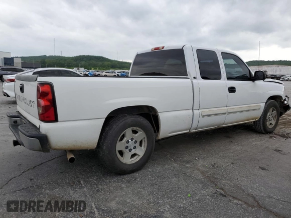 2005 Chevrolet Silverado 1500 LS z VIN 2GCEC19T551358173, wystawiony jako Copart lot #54728615 z przebiegiem 177 799 mil mil oraz Szkoda całkowita • Salvage title. Historia ofert i sprzedaży dostępna na DreamBid. Obrazek 3.