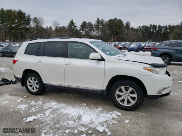 2012 Toyota Highlander with VIN 5TDBK3EH4CS171810, listed as a Copart auction lot 54577065 with 171,502 mi miles and Non Repairable. Bid and sale history available at carsss.com. Image 4.