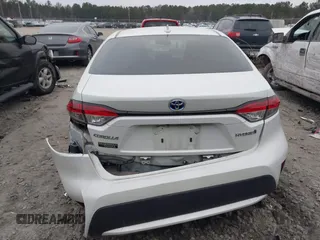 2021 Toyota Corolla Hybrid LE with VIN JTDEAMDE0MJ031684, listed as a IAAI auction lot 41545710 with 40,939 mi miles. Bid and sale history available at carsss.com. Image 16.