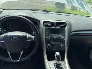 2014 Ford Fusion SE with VIN 3FA6P0HD3ER259110, listed as a Copart auction lot 55998455 with 270,539 mi miles and Clean Title. Bid and sale history available at DreamBid. Image 9.