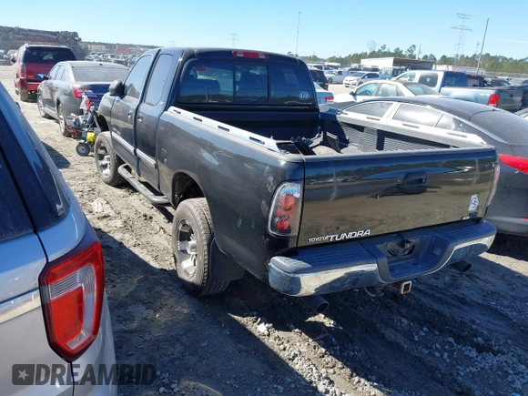 2001 Toyota Tundra SR5 with VIN 5TBRT34171S133199, listed as a IAAI auction lot 41677010 with 321,658 mi miles and . Bid and sale history available at DreamBid. Image 3.