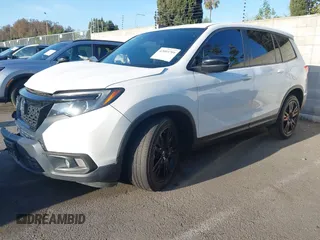 2021 Honda Passport Sport с VIN 5FNYF7H27MB005557, выставлен на аукционе IAAI как лот 42003789 с пробегом 120 151 миль миль и . История ставок и продаж доступна на DreamBid. Изображение 2.