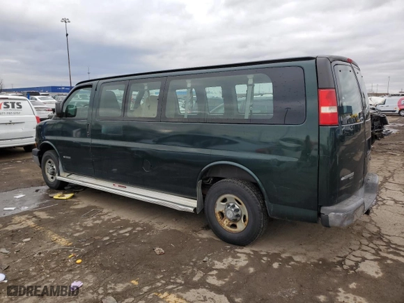 2006 Chevrolet Express Passenger with VIN 1GAHG39U161249733, listed as a Copart auction lot 41875405 with 169,037 mi miles and Clean Title. Bid and sale history available at carsss.com. Image 2.