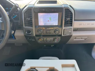 2020 Ford F-350 XL with VIN 1FDRF3A67LED30523, listed as a Copart auction lot 50744025 with 23,926 mi miles and Non repairable. Bid and sale history available at DreamBid. Image 9.