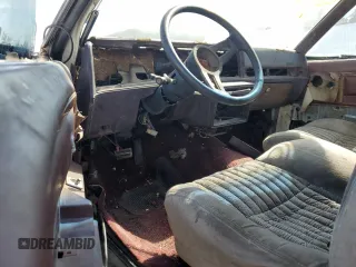 1981 Chevrolet Monte Carlo с VIN 1G1AZ37J9BR436623, выставлен на аукционе Copart как лот 67867244 с пробегом Не указан миль и Списание • Salvage title. История ставок и продаж доступна на DreamBid. Изображение 8.