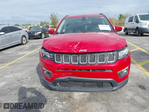 2018 Jeep Compass Latitude with VIN 3C4NJCBB1JT469511, listed as a IAAI auction lot 41609600 with 44,985 mi miles and . Bid and sale history available at carsss.com. Image 6.