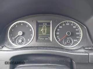 2013 Volkswagen Tiguan SE with VIN WVGAV7AX6DW544544, listed as a IAAI auction lot 42362914 with 119,754 mi miles and . Bid and sale history available at DreamBid. Image 7.