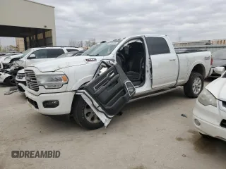2020 Ram 2500 Laramie z VIN 3C6UR5FL1LG235410, wystawiony jako Copart lot #47436045 z przebiegiem 58 671 mil mil oraz Szkoda całkowita • Salvage title. Historia ofert i sprzedaży dostępna na DreamBid. Obrazek 1.