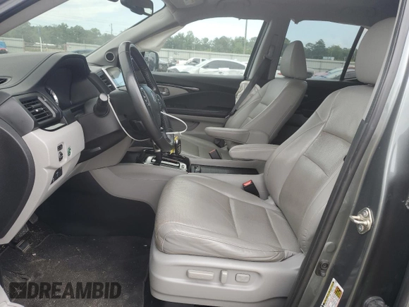 2017 Honda Ridgeline RTL-E with VIN 5FPYK3F77HB009995, listed as a Copart auction lot 59954705 with 119,381 mi miles and Salvage title. Bid and sale history available at DreamBid. Image 7.