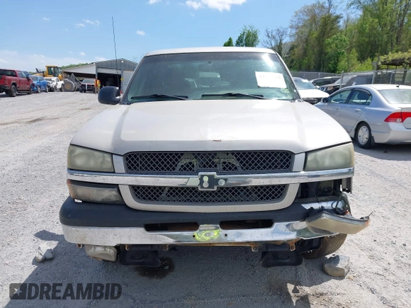 2005 Chevrolet Silverado 1500 Z71 with VIN 1GCEK19Z15Z192815, listed as a IAAI auction lot 42071205 with 352,883 mi miles. Bid and sale history available at carsss.com. Image 13.