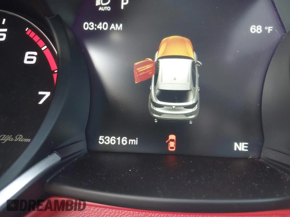 2020 Alfa Romeo Stelvio Ti z VIN ZASPAKBN7L7C92393, wystawiony jako IAAI lot #41824452 z przebiegiem 53 616 mil mil oraz . Historia ofert i sprzedaży dostępna na DreamBid. Obrazek 15.