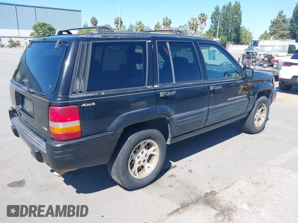 1997 Jeep Grand Cherokee Limited z VIN 1J4GZ78Y3VC683674, wystawiony jako IAAI lot #42331984 z przebiegiem 227 226 mil mil oraz . Historia ofert i sprzedaży dostępna na DreamBid. Obrazek 4.