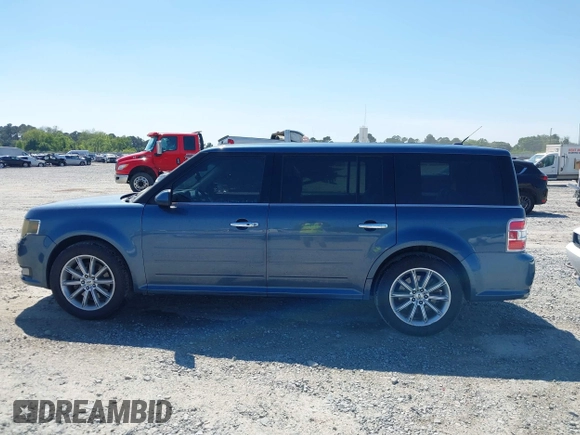 2018 Ford Flex Limited with VIN 2FMGK5D86JBA01042, listed as a IAAI auction lot 42050794 with 116,927 mi miles. Bid and sale history available at carsss.com. Image 14.