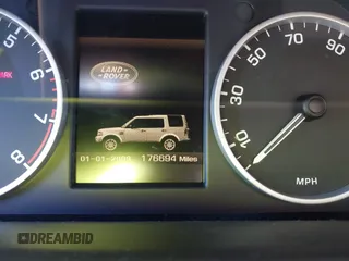 2011 Land Rover LR4 Lux with VIN SALAK2D45BA557984, listed as a IAAI auction lot 41263368 with 176,694 mi miles and . Bid and sale history available at DreamBid. Image 7.