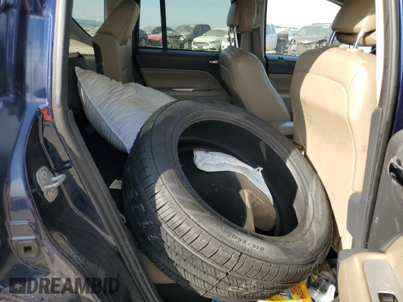 2014 Jeep Compass High Altitude with VIN 1C4NJCEA5ED790370, listed as a Copart auction lot 48593115 with 170,976 mi miles and Clean Title. Bid and sale history available at carsss.com. Image 10.