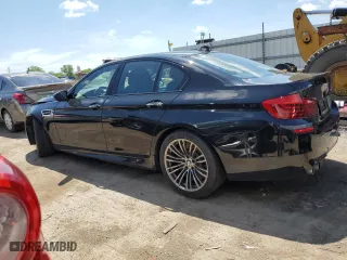 2015 BMW M5 with VIN WBSFV9C55FD595221, listed as a Copart auction lot 56251524 with 38,648 mi miles and Salvage Title. Bid and sale history available at carsss.com. Image 2.