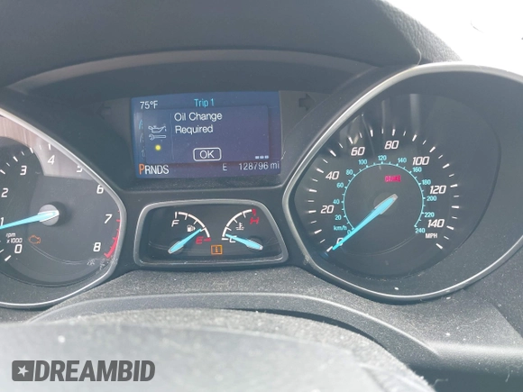 2014 Ford Escape SE with VIN 1FMCU0GX2EUB60526, listed as a IAAI auction lot 42060469 with 128,796 mi miles. Bid and sale history available at carsss.com. Image 7.