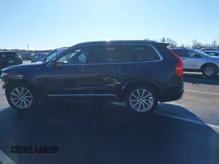 2017 Volvo XC90 Inscription with VIN YV4A22PL7H1142570, listed as a IAAI auction lot 41173079 with 165,647 mi miles. Bid and sale history available at carsss.com. Image 14.