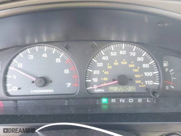 2001 Toyota 4Runner SR5 with VIN JT3GN86R410218081, listed as a IAAI auction lot 41692262 with 228,010 mi miles. Bid and sale history available at carsss.com. Image 7.