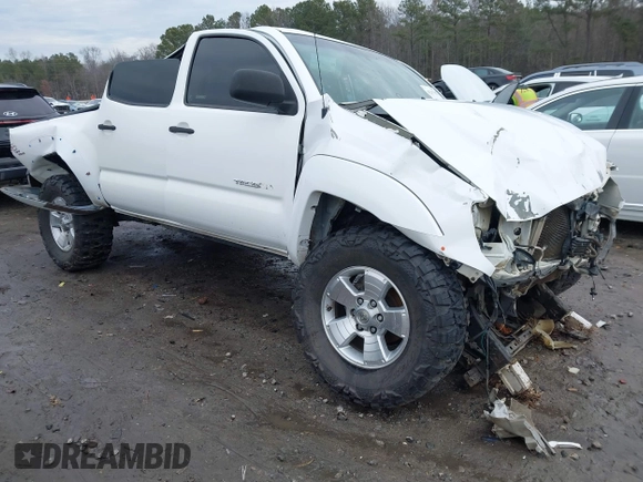 2009 Toyota Tacoma PreRunner with VIN 3TMJU62N59M082788, listed as a IAAI auction lot 41297385 with 253,581 mi miles. Bid and sale history available at carsss.com. Image 1.