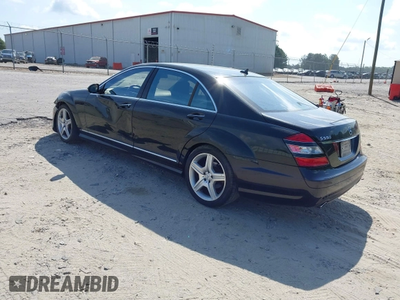 2009 Mercedes-Benz S 550 with VIN WDDNG71X79A239029, listed as a IAAI auction lot 42176872 with 213,721 mi miles and . Bid and sale history available at DreamBid. Image 3.