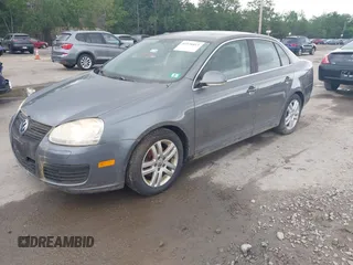 2007 Volkswagen Jetta 2.5 with VIN 3VWRF71K17M119579, listed as a IAAI auction lot 42526813 with 120,702 mi miles and . Bid and sale history available at DreamBid. Image 2.