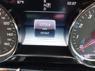 2018 Mercedes-Benz E-Class E 300 with VIN WDDZF4JBXJA369186, listed as a IAAI auction lot 42016149 with 59,360 mi miles. Bid and sale history available at carsss.com. Image 15.