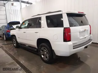 2019 Chevrolet Tahoe LT with VIN 1GNSKBKC5KR280204, listed as a IAAI auction lot 41901606 with 72,919 mi miles. Bid and sale history available at carsss.com. Image 3.