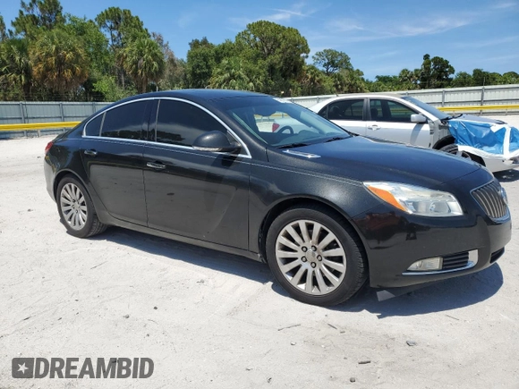 2013 Buick Regal Turbo Premium 1 z VIN 2G4GS5EV3D9221173, wystawiony jako Copart lot #61904305 z przebiegiem 144 600 mil mil oraz Szkoda całkowita • Salvage title. Historia ofert i sprzedaży dostępna na DreamBid. Obrazek 4.