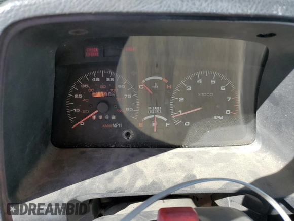 1995 Chevrolet Tracker z VIN 2CNBJ186XS6926688, wystawiony jako Copart lot #77487204 z przebiegiem 17 598 mil mil oraz Szkoda całkowita • Salvage title. Historia ofert i sprzedaży dostępna na DreamBid. Obrazek 9.