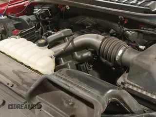 2019 Ford F-150 XL с VIN 1FTMF1E56KKD73061, выставлен на аукционе IAAI как лот 41827675 с пробегом 30 676 миль миль и . История ставок и продаж доступна на DreamBid. Изображение 19.