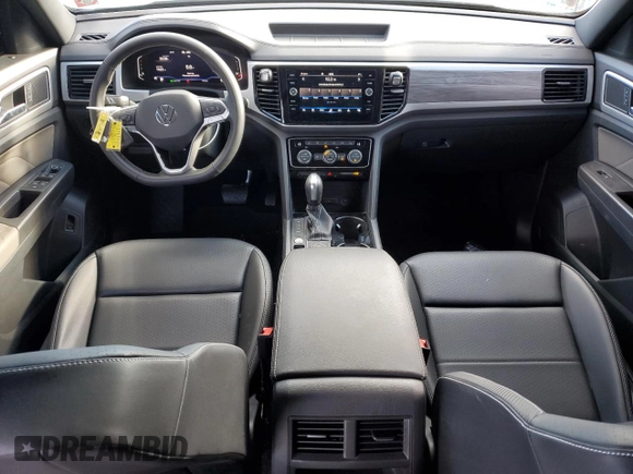 2023 Volkswagen Atlas SE с VIN 1V2HE2CA4PC207034, выставлен на аукционе Copart как лот 74105433 с пробегом 9 918 миль миль и . История ставок и продаж доступна на DreamBid. Изображение 8.