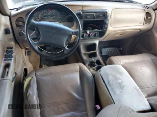 1999 Ford Explorer Eddie Bauer z VIN 1FMDU32X2XZA30166, wystawiony jako Copart lot #77955094 z przebiegiem 212 805 mil mil oraz Szkoda całkowita • Salvage title. Historia ofert i sprzedaży dostępna na DreamBid. Obrazek 8.