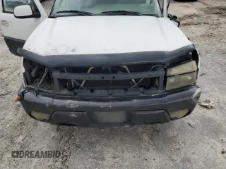 2002 Chevrolet Avalanche with VIN 3GNEK13T82G115091, listed as a Copart auction lot 70299624 with 0 mi miles and Salvage Title. Bid and sale history available at carsss.com. Image 12.