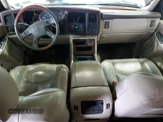 2003 Cadillac Escalade z VIN 1GYEK63N83R191493, wystawiony jako Copart lot #59998045 z przebiegiem 233 626 mil mil oraz Czysty tytuł • Clean title. Historia ofert i sprzedaży dostępna na DreamBid. Obrazek 8.