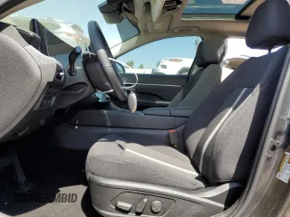 2024 Hyundai Sonata SEL z VIN KMHL14JA4RA409095, wystawiony jako Copart lot #53632675 z przebiegiem 11 619 mil mil oraz Szkoda całkowita • Salvage title. Historia ofert i sprzedaży dostępna na DreamBid. Obrazek 7.