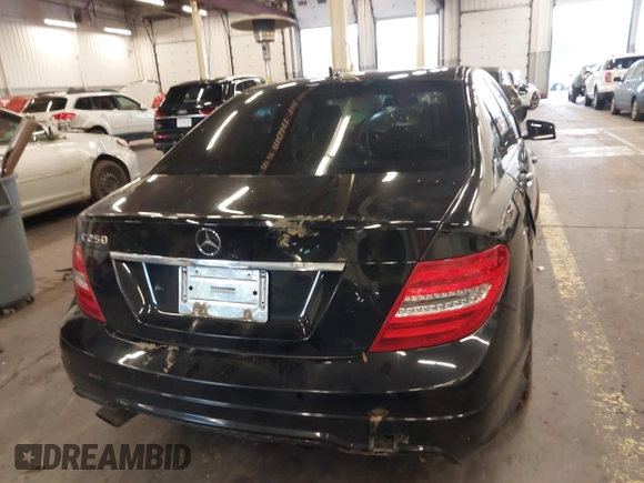 2012 Mercedes-Benz C-Class C 250 Sport with VIN WDDGF4HB7CA623260, listed as a IAAI auction lot 40928790 with 1 mi miles. Bid and sale history available at carsss.com. Image 17.