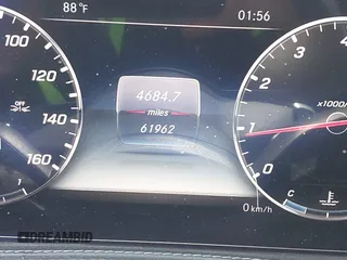2019 Mercedes-Benz S 560 z VIN WDDUG8DB0KA456557, wystawiony jako IAAI lot #42327166 z przebiegiem 61 962 mil mil oraz . Historia ofert i sprzedaży dostępna na DreamBid. Obrazek 16.
