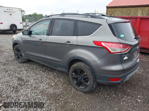 2013 Ford Escape SE z VIN 1FMCU9GX2DUA85071, wystawiony jako IAAI lot #42518686 z przebiegiem 159 157 mil mil oraz . Historia ofert i sprzedaży dostępna na DreamBid. Obrazek 3.