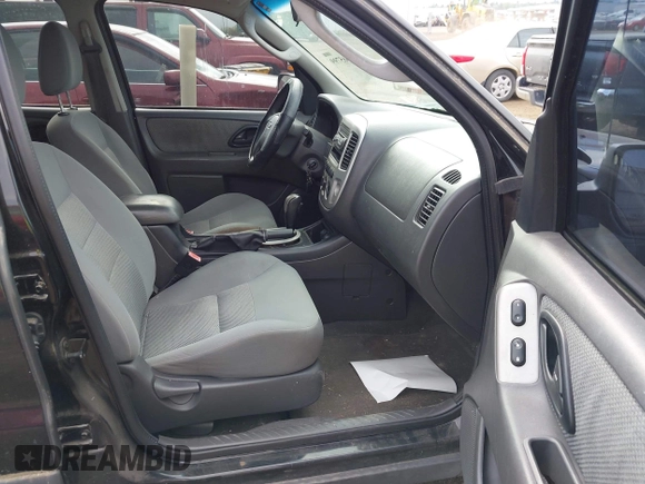 2007 Ford Escape Hybrid with VIN 1FMCU49H47KB51192, listed as a IAAI auction lot 42565799 with 217,199 mi miles and . Bid and sale history available at DreamBid. Image 5.