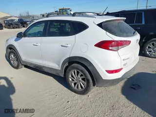 2016 Hyundai Tucson SE with VIN KM8J3CA42GU092788, listed as a IAAI auction lot 41297860 with 98,380 mi miles. Bid and sale history available at carsss.com. Image 3.