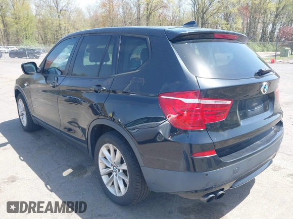 2013 BMW X3 xDrive28i with VIN 5UXWX9C5XD0A29868, listed as a IAAI auction lot 42148309 with 185,129 mi miles. Bid and sale history available at carsss.com. Image 3.