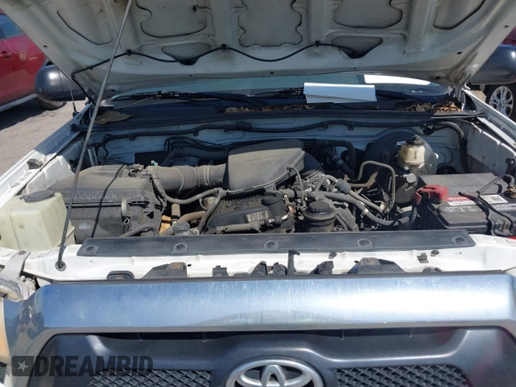 2013 Toyota Tacoma with VIN 5TFTX4CN2DX032744, listed as a IAAI auction lot 41997093 with 213,886 mi miles and . Bid and sale history available at DreamBid. Image 10.